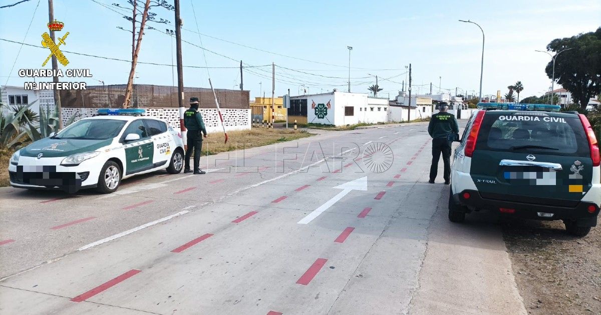 Dos detenidos tras intentar atracar con una navaja a un hombre de 56 años en la Hípica