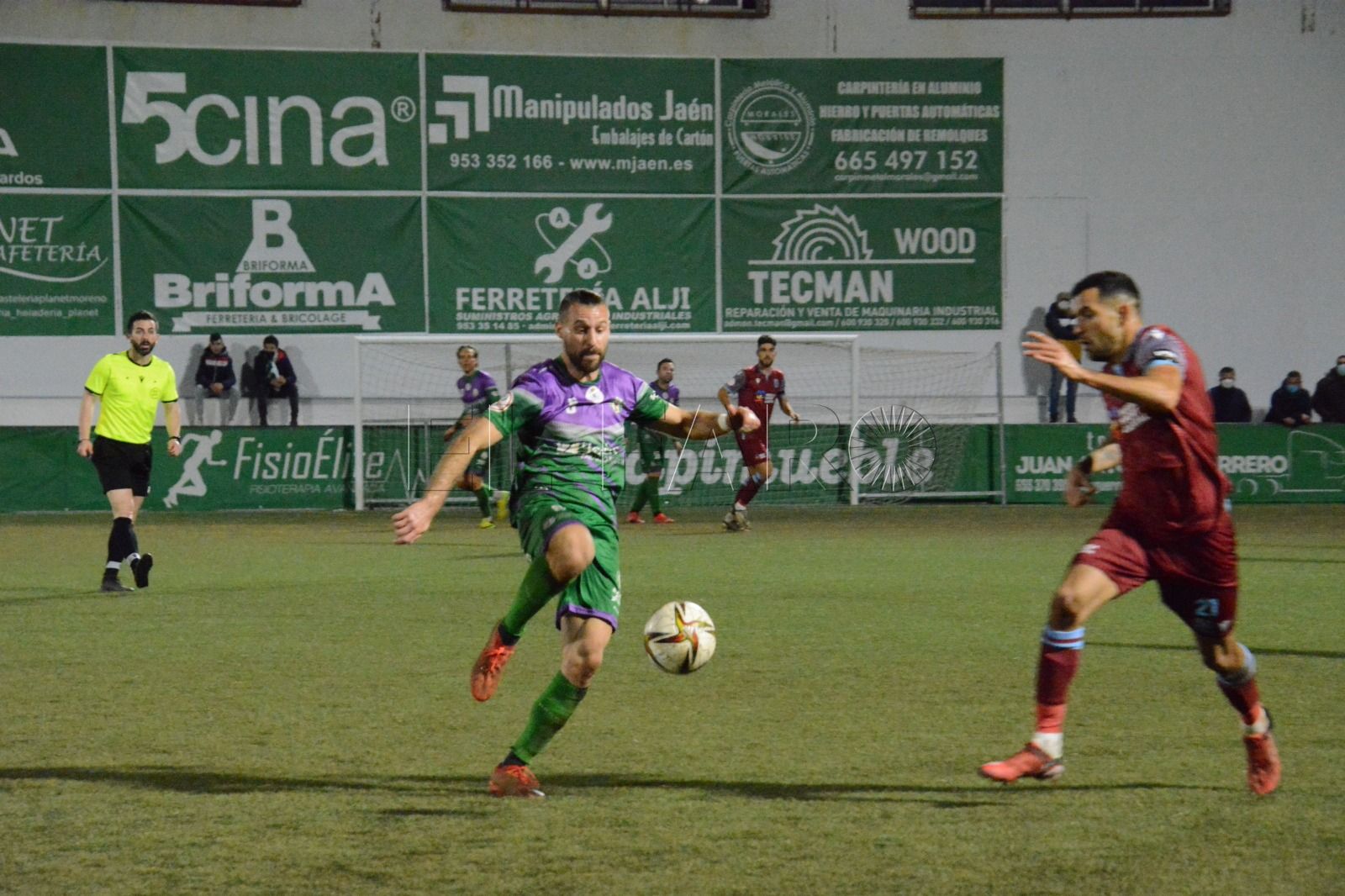 La UD Melilla puntúa pero no sale del bache liguero