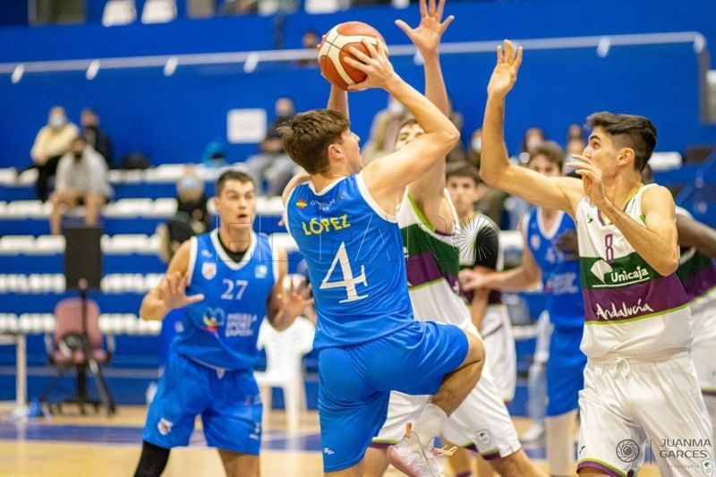 Los colegiales viajan a por la séptima ante Peñarroya