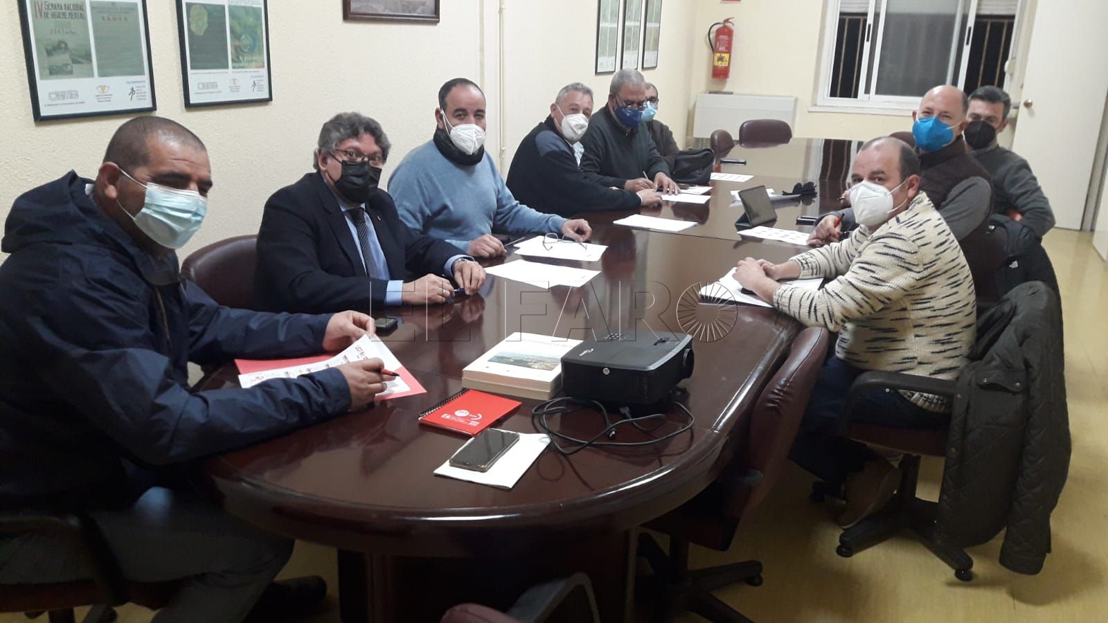 Patronal y sindicatos de Construcción acuerdan el calendario laboral de 2022 en Melilla