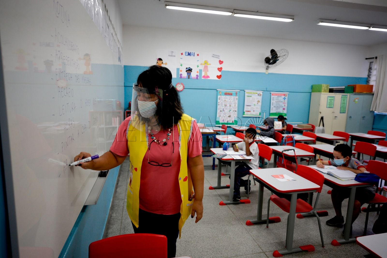 SATE-STEs pide dignificar al profesorado y su labor docente