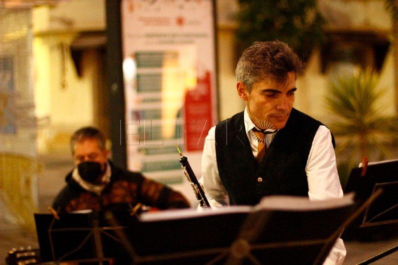 Zíngaros del Rif: De quedadas de amigos en Melilla la Vieja hasta el resto de escenarios de la ciudad