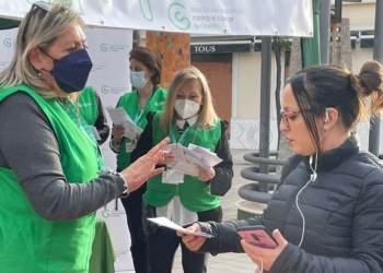 Así afectan las desigualdades a los pacientes de cáncer y sus familias