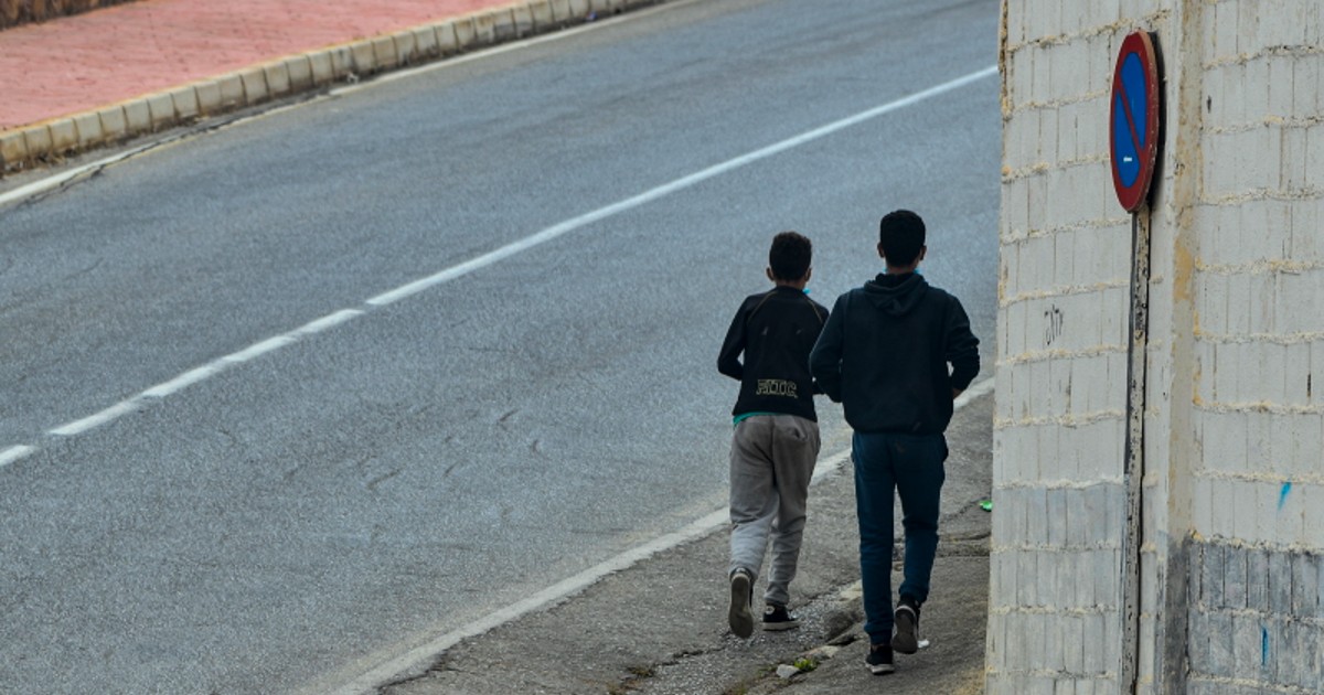 El Defensor del Pueblo se interesa por los 57 menores devueltos a Marruecos