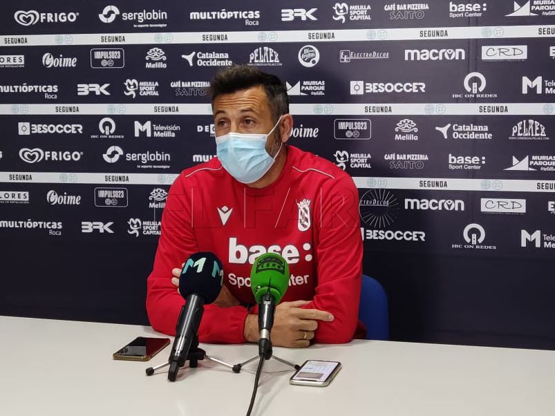 Manolo Herrero, entrenador del Melilla: “Concedemos menos y a partir de ahí el equipo va a empezar a crecer”