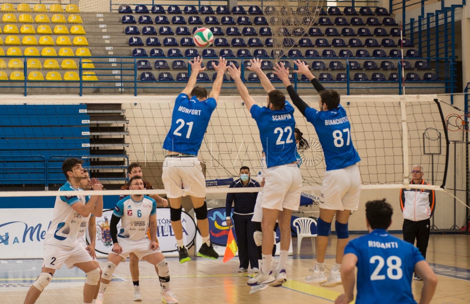 Melilla doblega a Valencia y ya piensa en el liderato de la Superliga