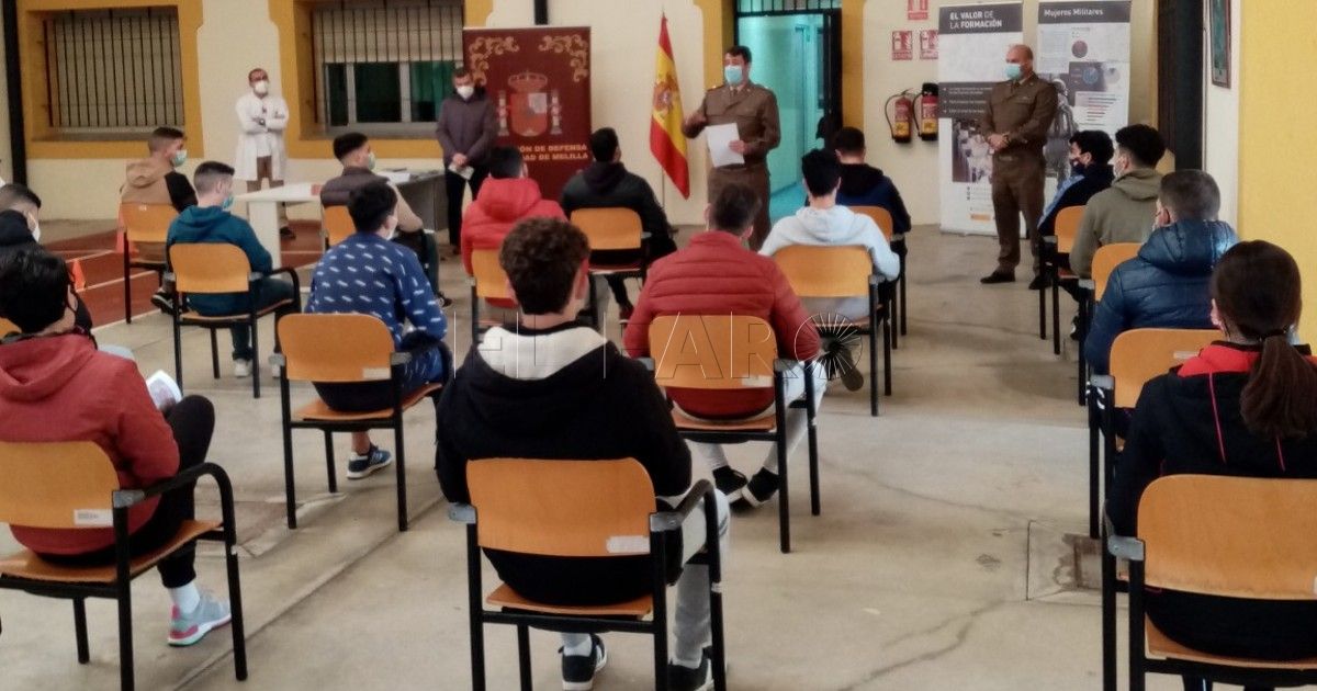 Una nueva sesión formativa sobre el acceso a militar de Tropa y Marinería