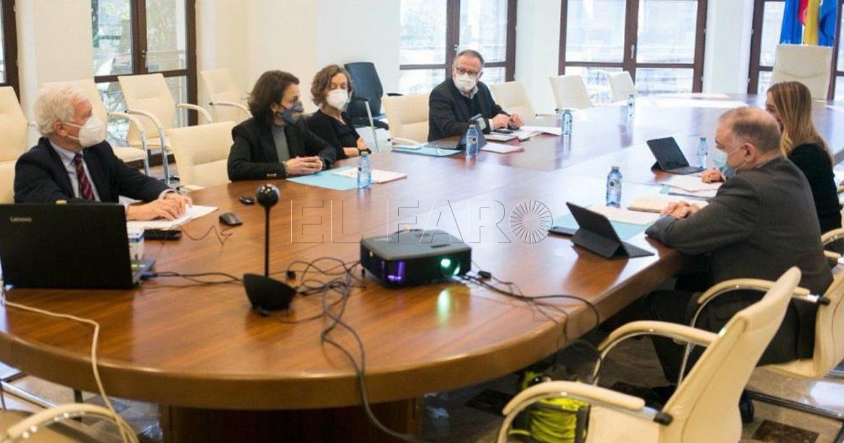 El Gobierno se reúne con el PP para pactar la propuesta normativa del Plan Estratégico de Melilla