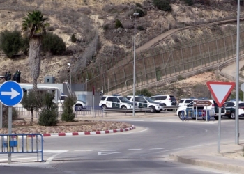 Frustrado el intento de salto de unos 50 magrebíes a la valla de Melilla