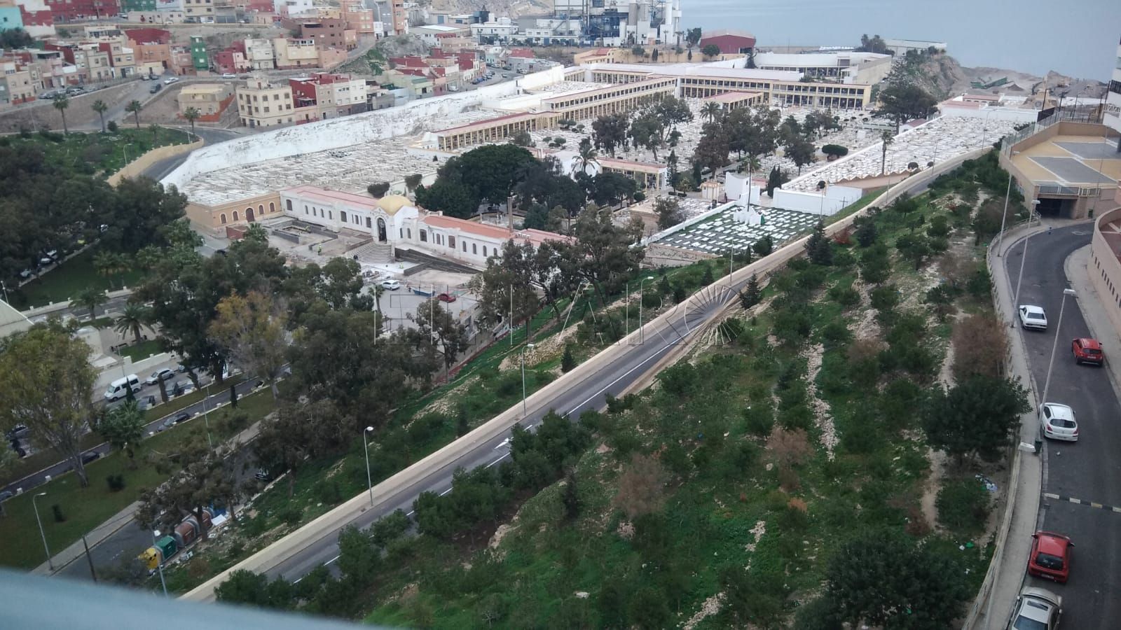 Medio Ambiente destina casi 700.000 euros para remodelar el tanatorio del cementerio cristiano