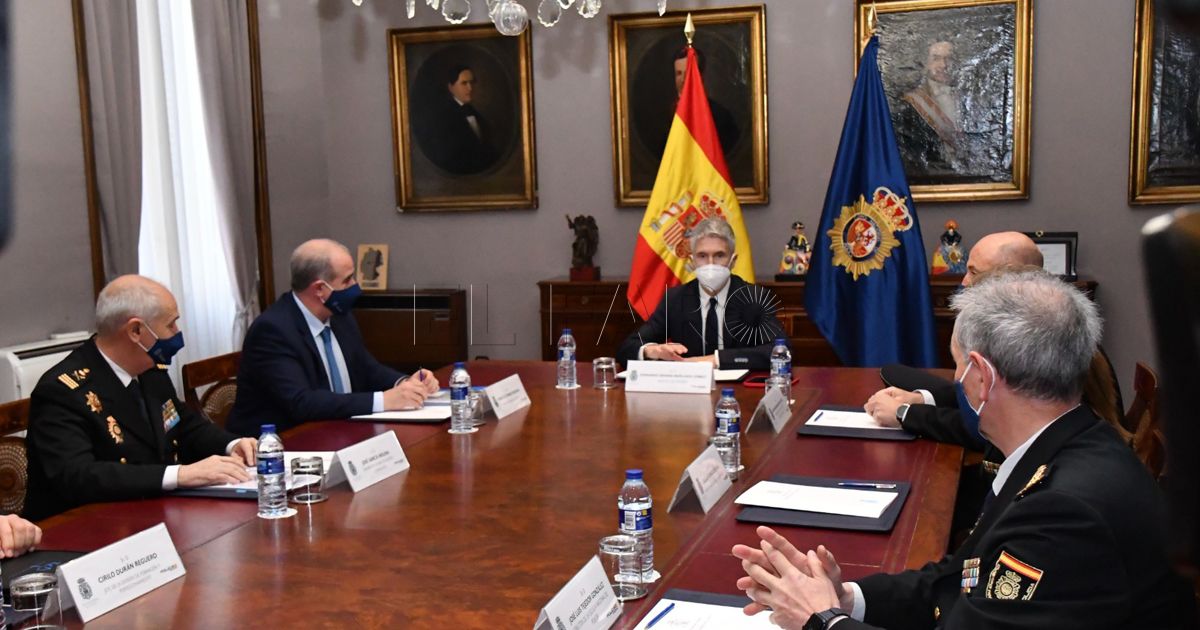 La Policía Nacional eliminará el requisito de estatura mínima