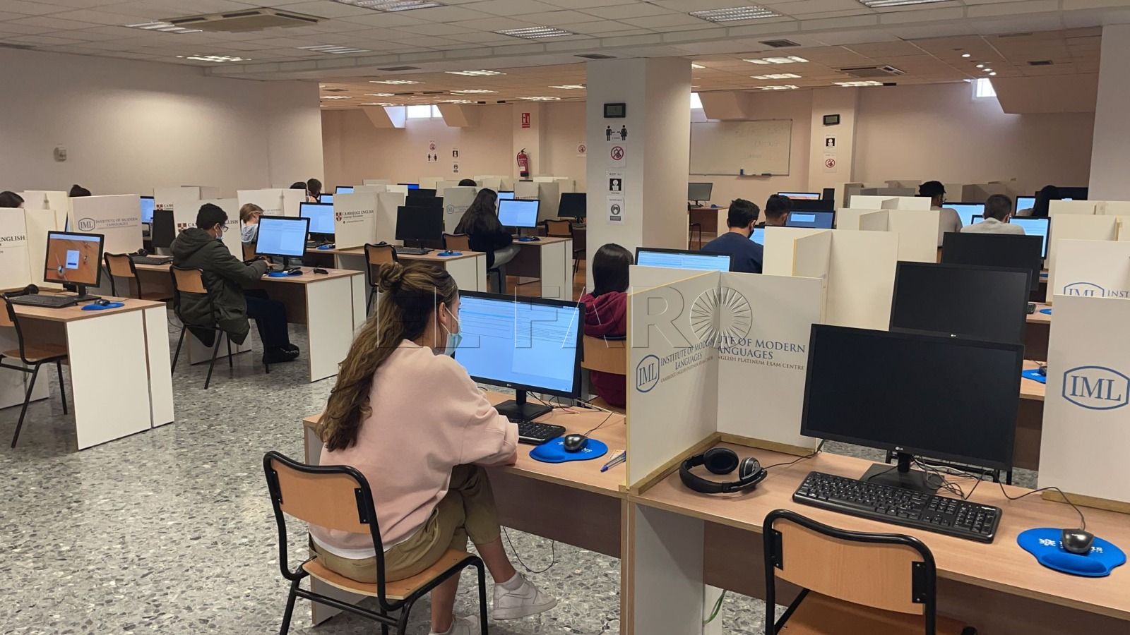 Sindicatos convocan una concentración en defensa de oposiciones “igualitarias y justas”