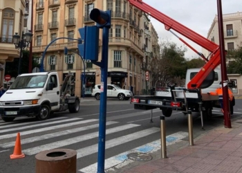 La DGT incrementa la vigilancia de camiones y de autobuses