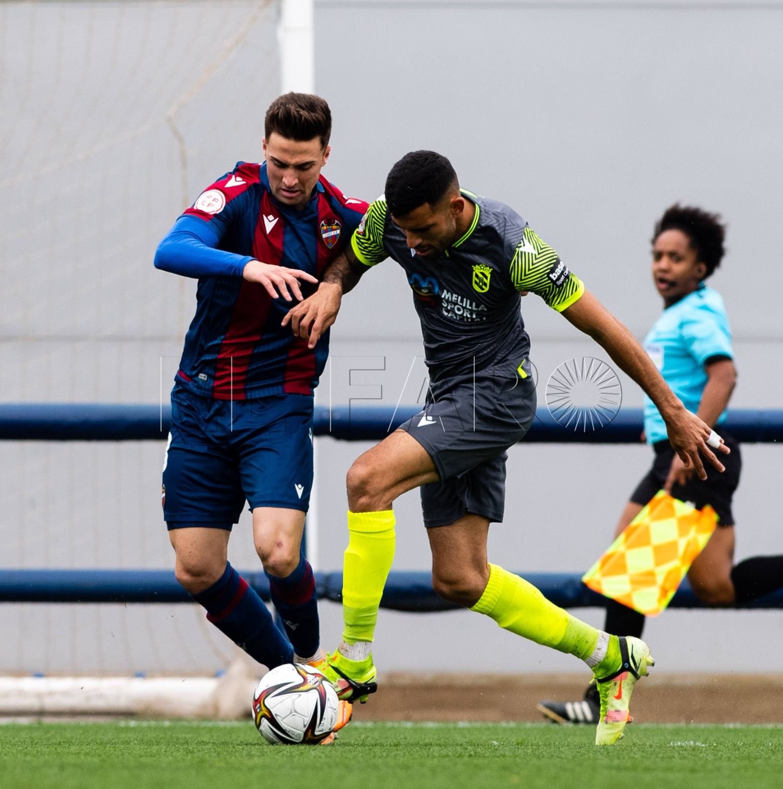 Tres puntos de oro para el Melilla