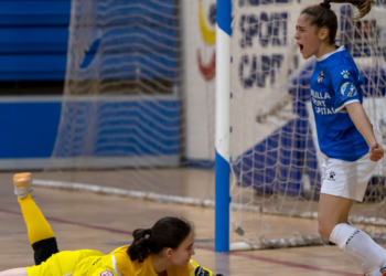 Silvina Nava celebró con ‘rabia’ el gol conseguido el pasado fin de semana frente a la escuadra de la Universidad de Alicante.