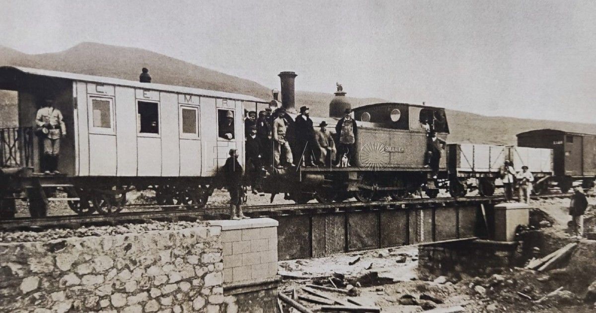 La Biblioteca Militar, más cerca de la historia del ferrocarril español en África