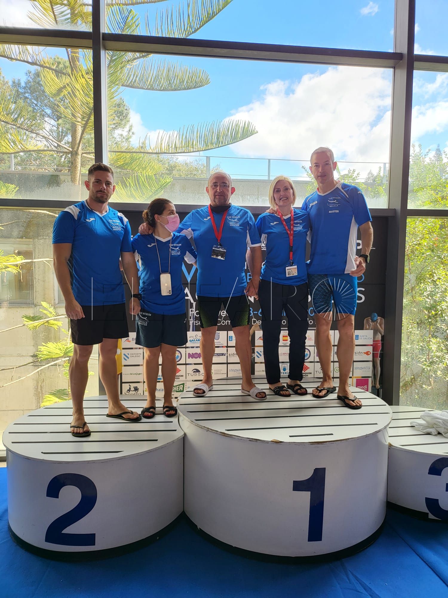 Excelente participación de los nadadores másters melillenses