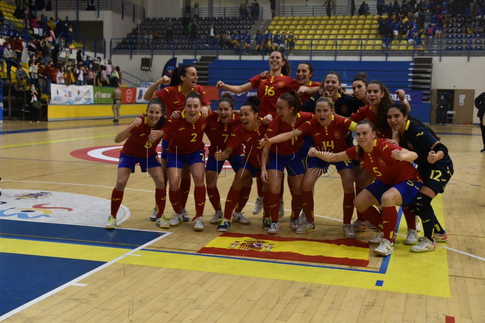 Melilla lleva en volandas a España al triunfo ante Brasil