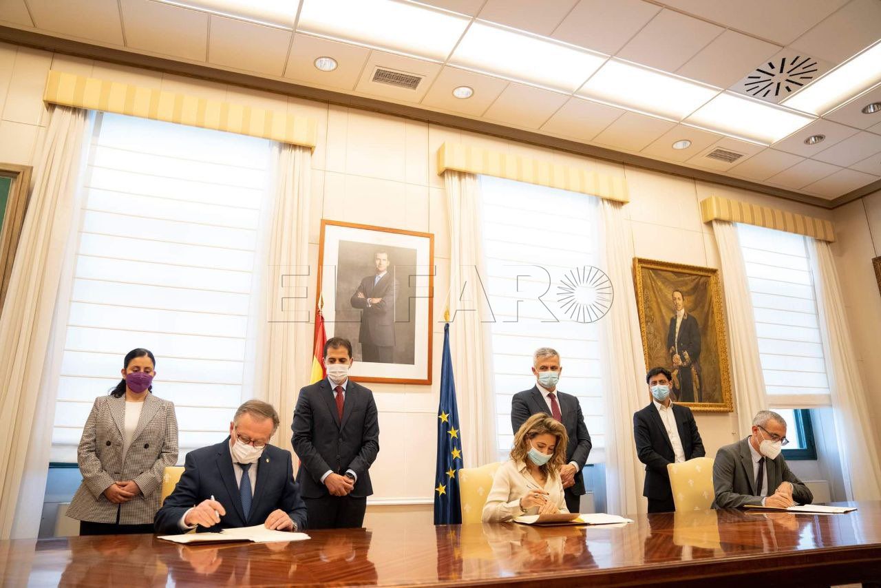 El Gobierno de Melilla firma un convenio para hacer 190 viviendas de alquiler asequible