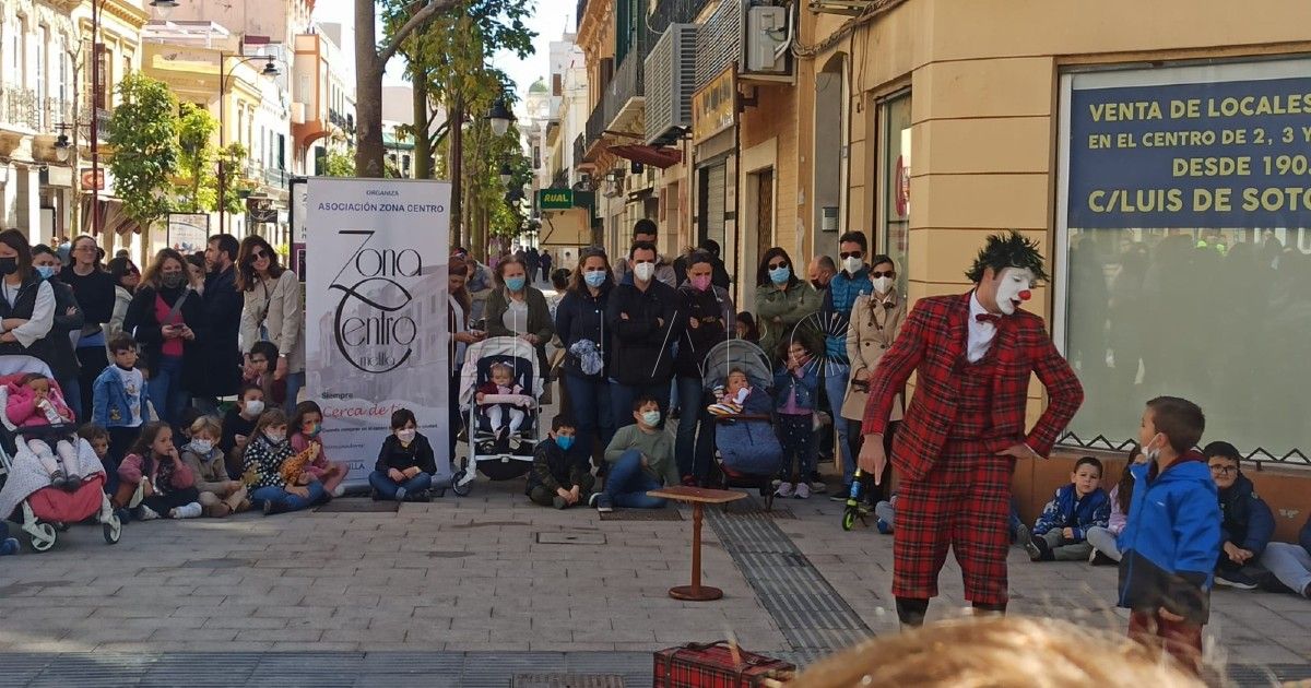 'Zona Centro' arranca su campaña para incentivar compras con conciertos y actividades infantiles