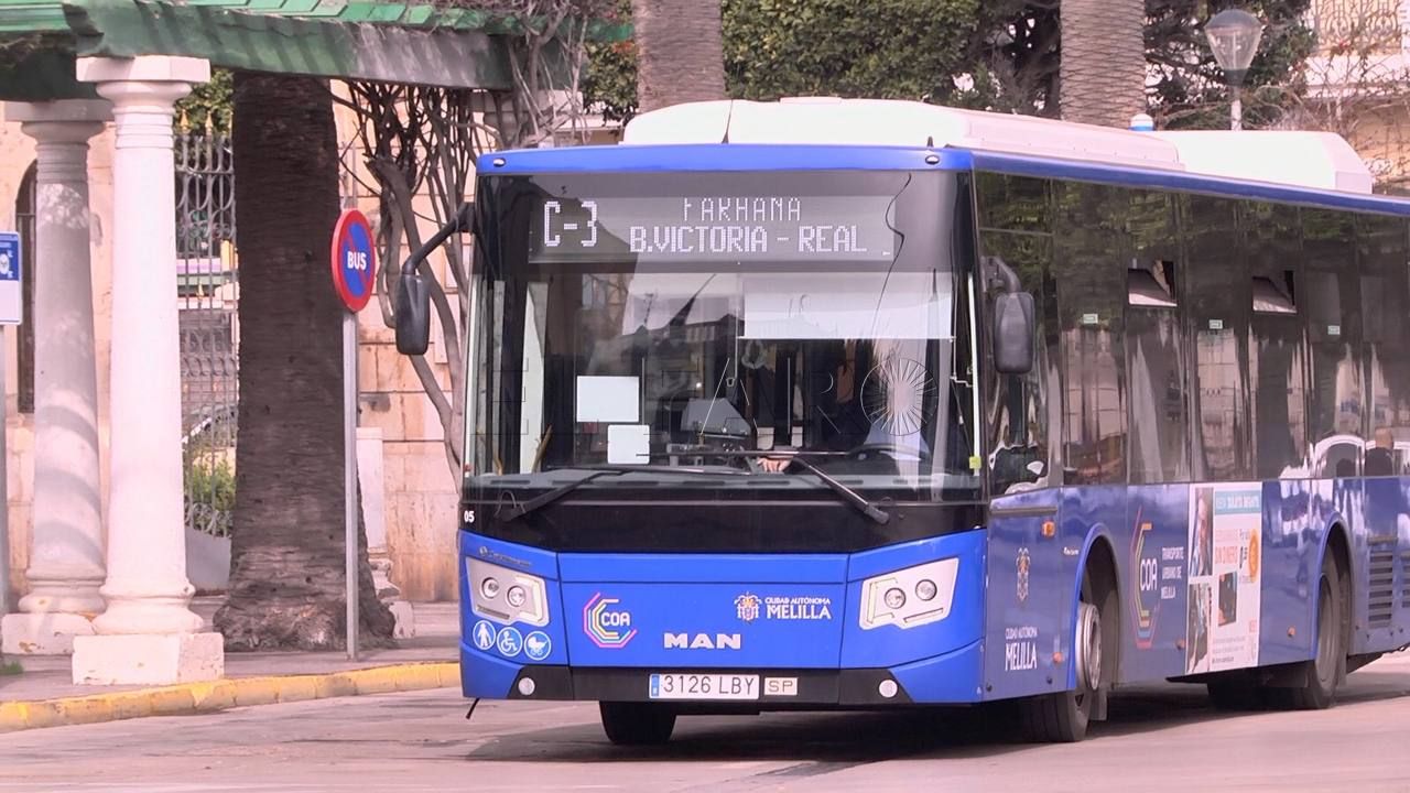 Coa Melilla pone a la venta una tarjeta con descuentos que superan el 50% del precio del billete