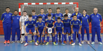 El combinado melillense Sub-16 no pudo comenzar el Campeonato de España con buen pie, cayendo goleado frente a la potente selección de Cataluña.