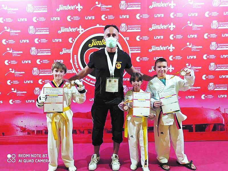 Melilla acude en ayuda de Ucrania en el Open Internacional por la Paz de taekwondo