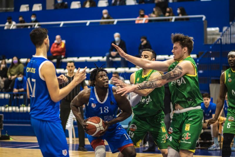 Tarde decisiva para el Play-off en Cantabria