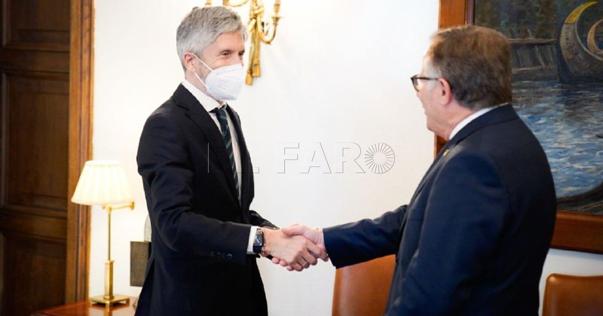 La frontera de Melilla abrirá "poco a poco", empezando por transfronterizos, mercancías y después los coches