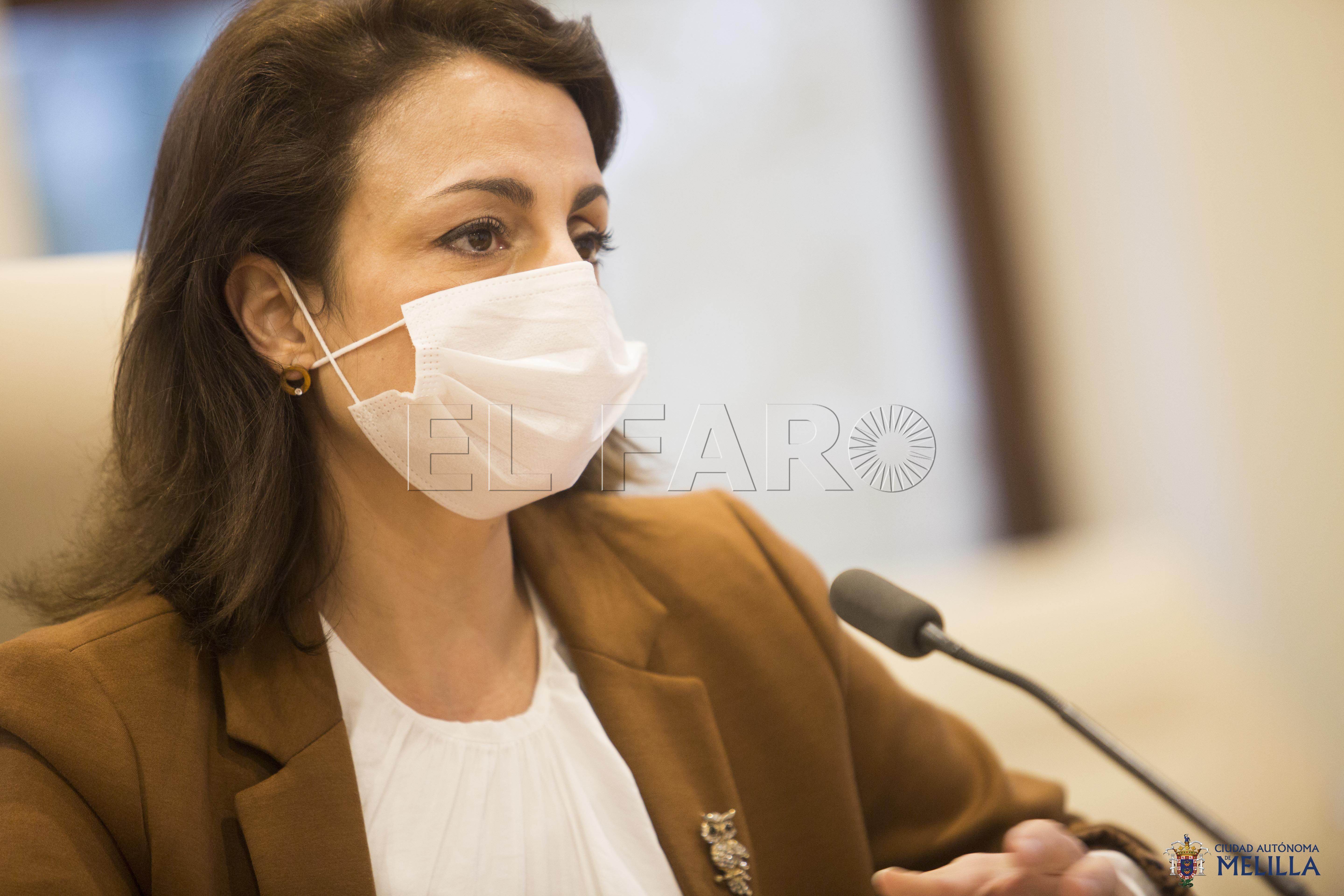 Hacienda niega que tenga que ver con la tarifa que impone Correos