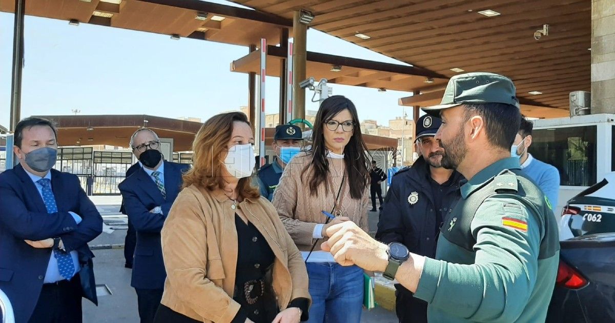 La delegada del Gobierno anuncia que habrá refuerzo policial para la reapertura de la frontera