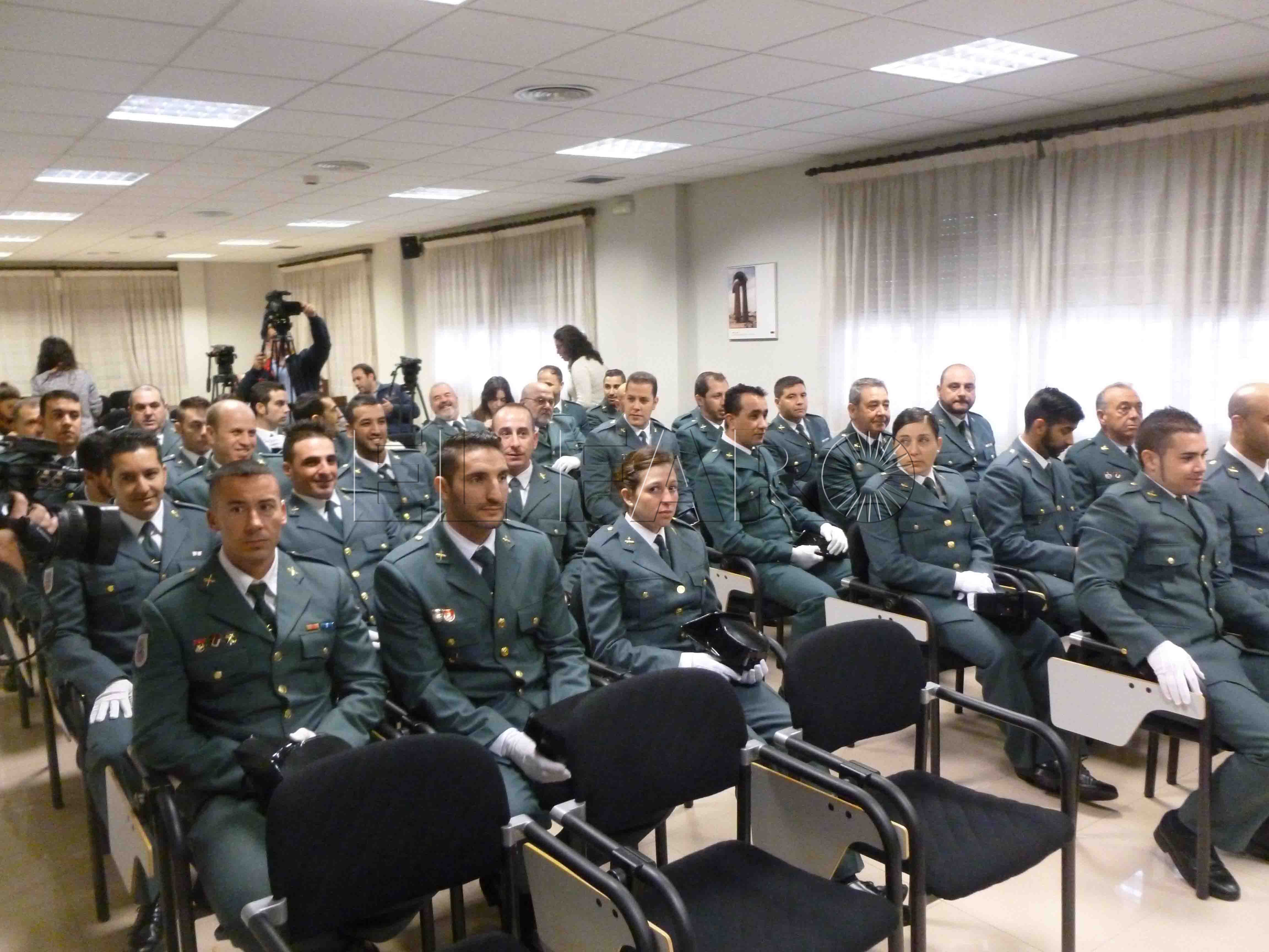 Agradecimiento por el galardón de Madrid a policías y guardias civiles melillenses