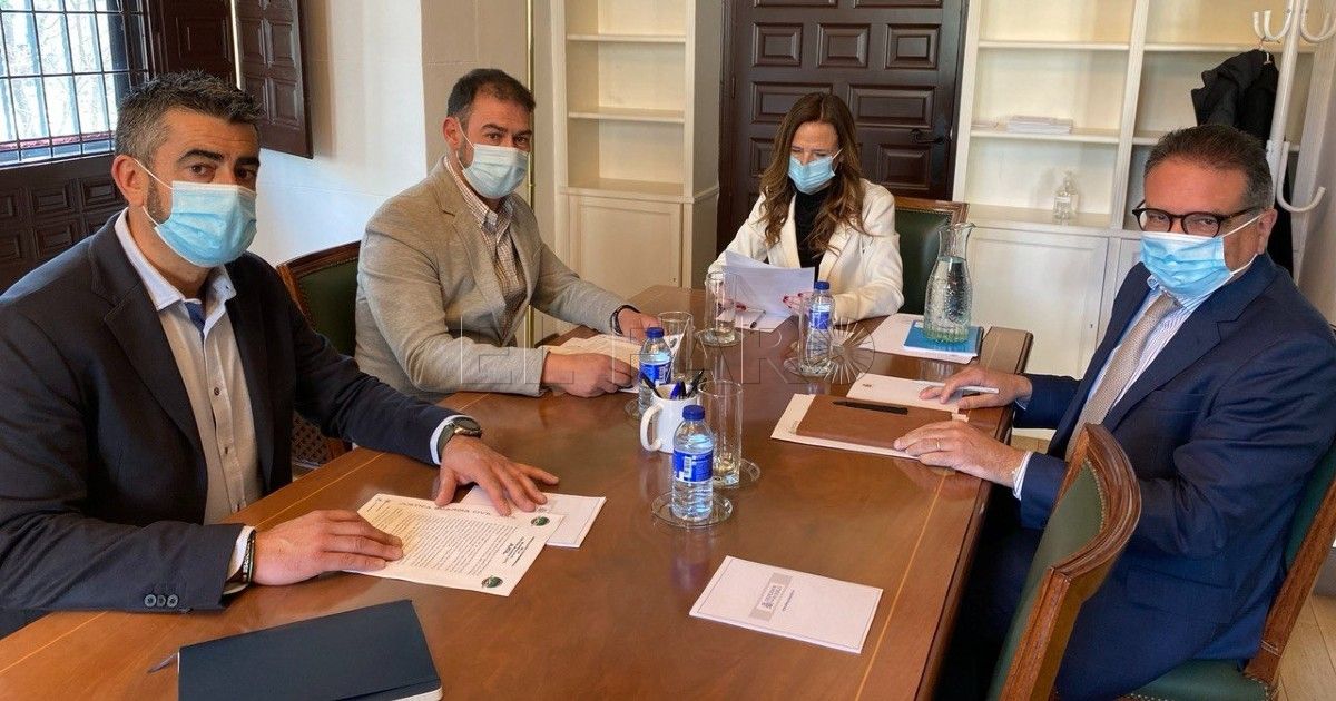 Jucil envía al Defensor del Pueblo las cifras de agentes heridos en los saltos a la valla de Melilla