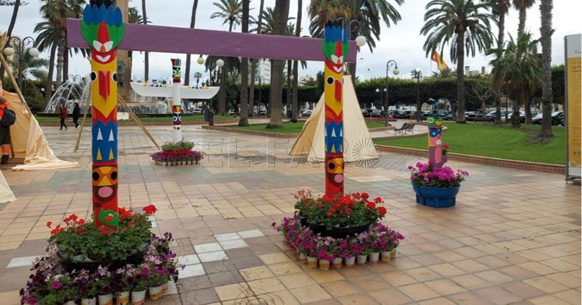 Diez mil flores engalanan los rincones más emblemáticos de Melilla