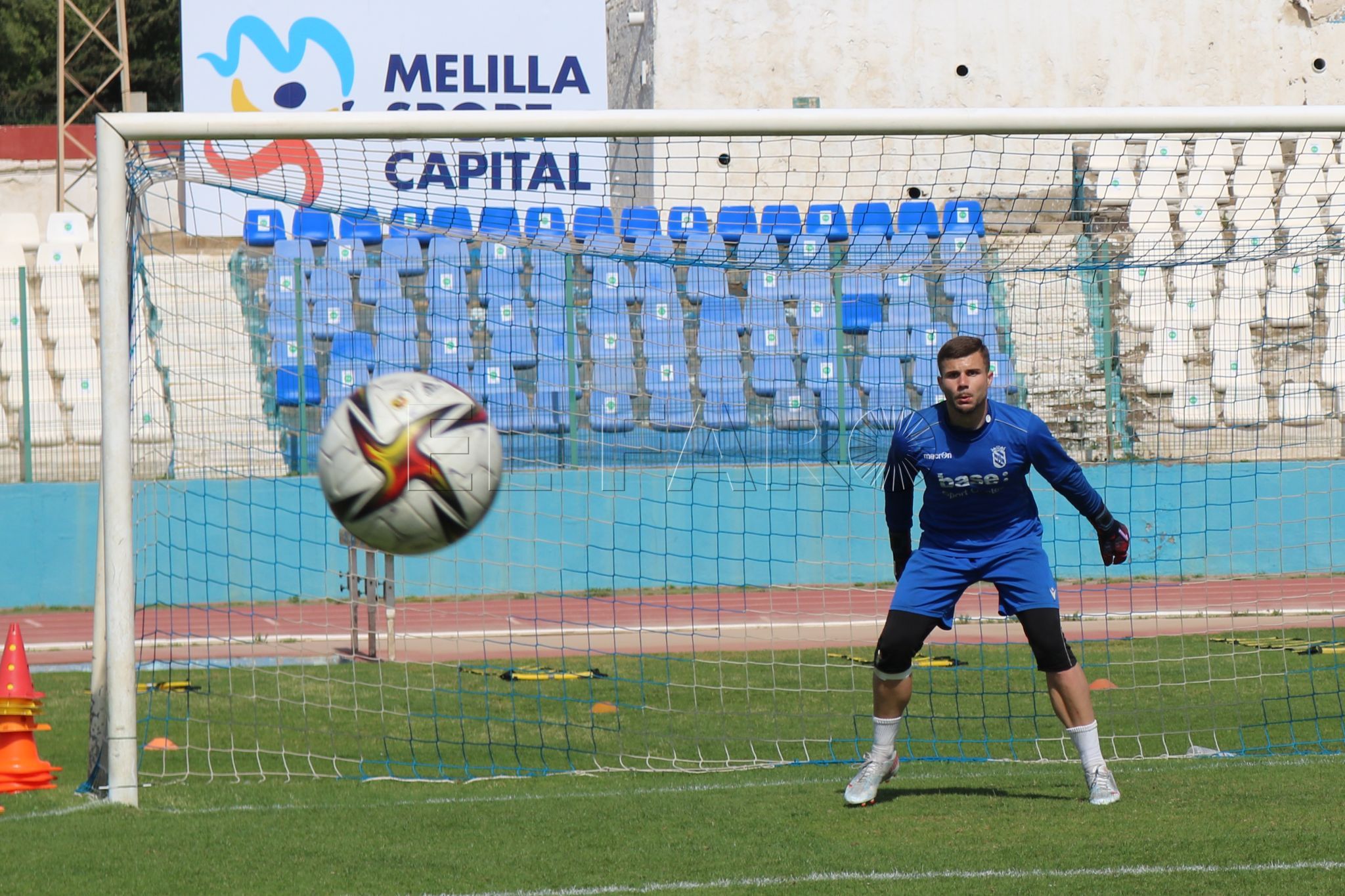 El Melilla busca una victoria crucial para la salvación