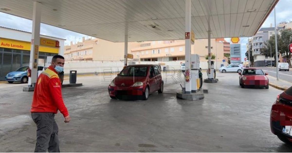 Problemas con el combustible en Marruecos en vísperas de que abra la frontera