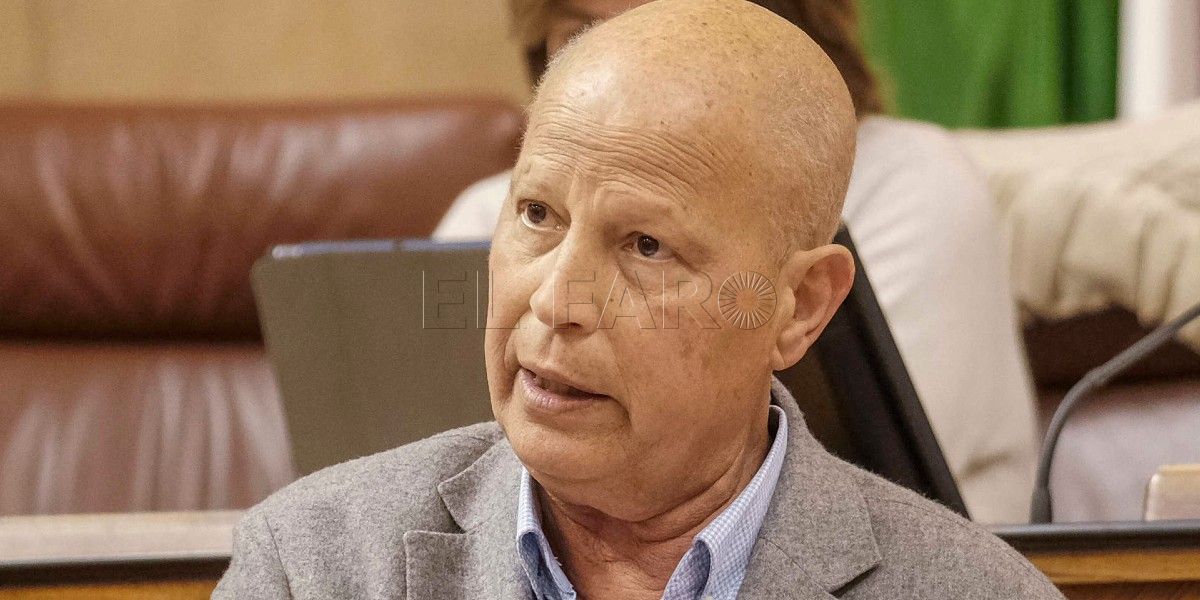 La Federación de Asociaciones de Vecinos pide a la Ciudad que Javier Imbroda sea nombrado Hijo Predilecto
