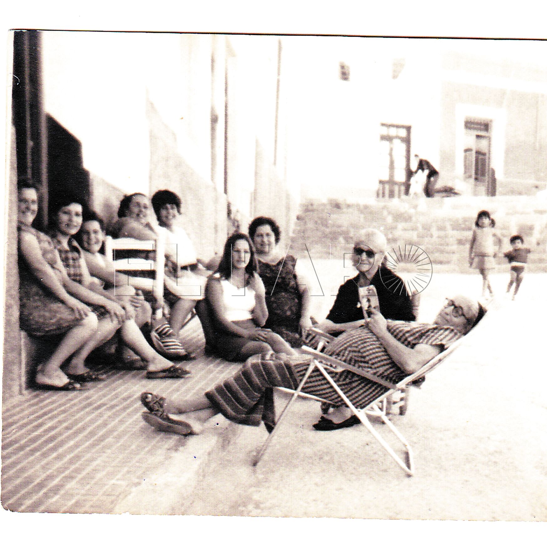 A mi buena madre Carmela