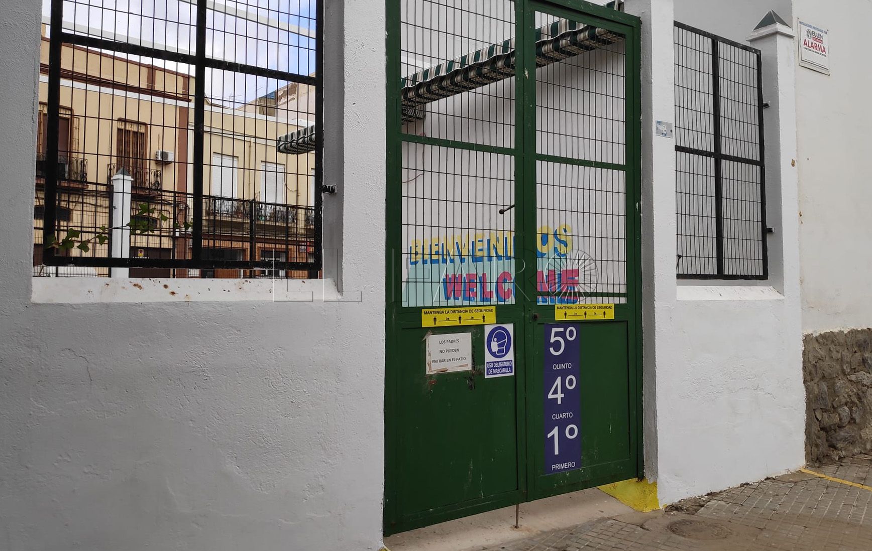 Educación da marcha atrás y publica el listado provisional de alumnos admitidos