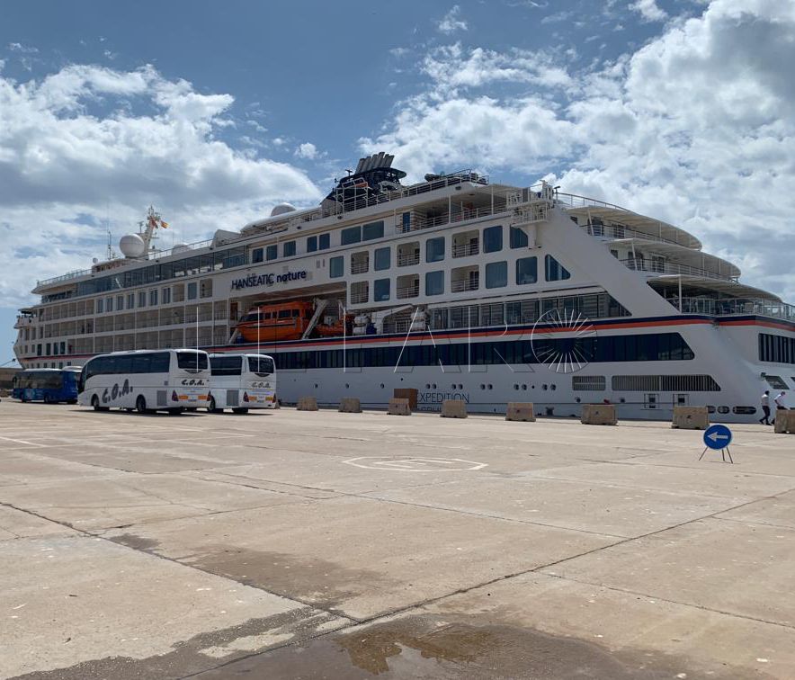 El PP acusa al Gobierno de "haber perdido un tiempo precioso" en el tema de los cruceros