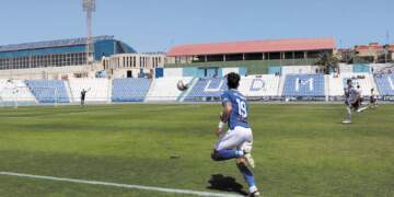 Rubén del Campo en acción, durante el encuentro disputado el pasado domingo frente al C.S. Puertollano.