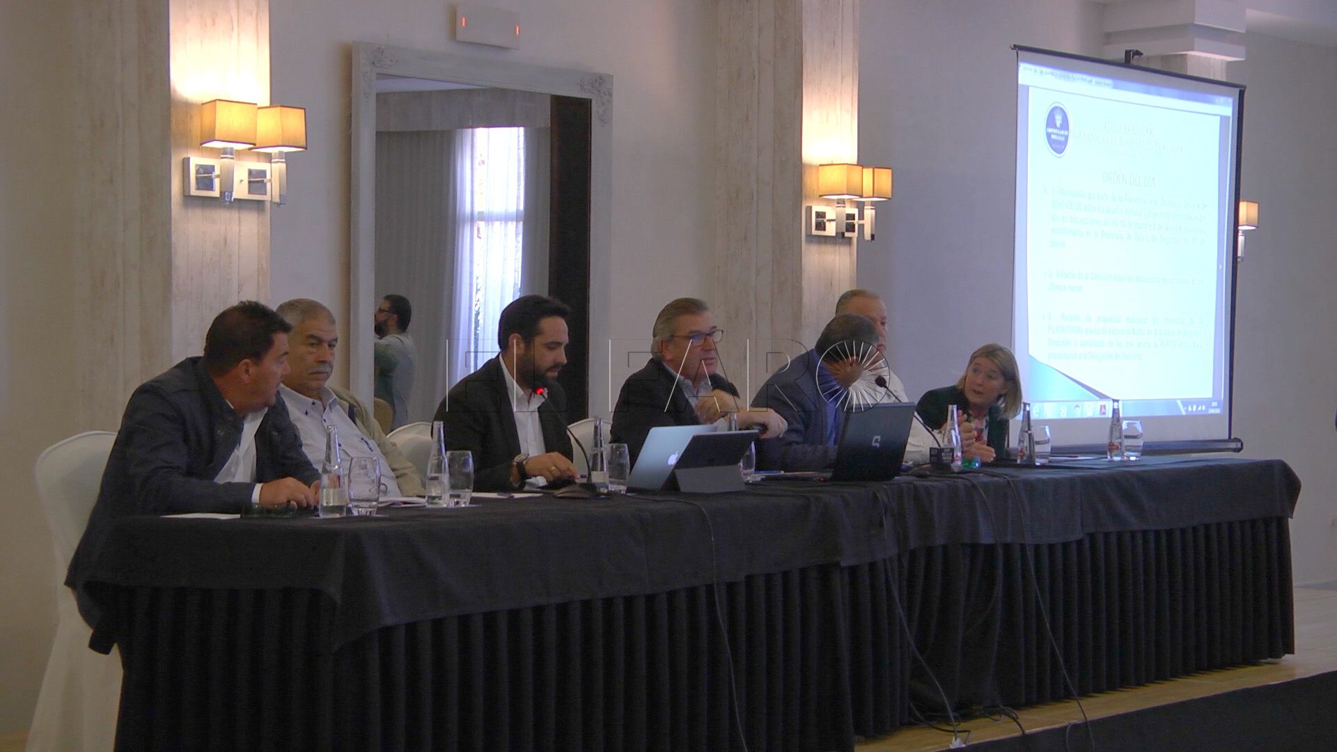 La patronal melillense afirma que a las empresas "no les queda mucho tiempo"