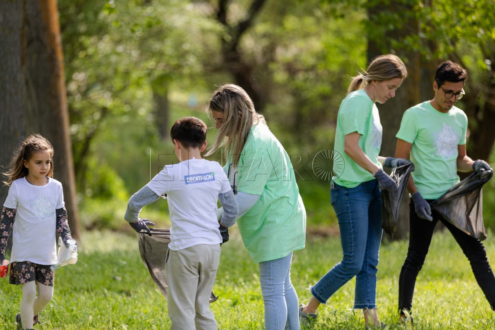 Decathlon invita a todos los vecinos de Melilla a celebrar junto a ellos su 9ª Jornada de Voluntariado Ambiental