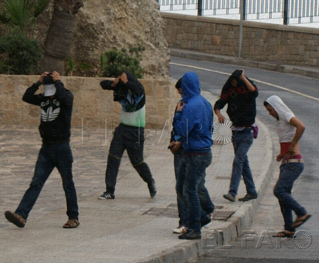 Rabat recuerda a España su compromiso de repatriar a menores a Marruecos