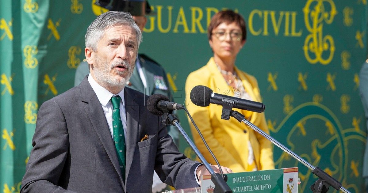 Interior contesta a Aberchán que "se encuentra cercana la definición" de los mecanismos para abrir la frontera