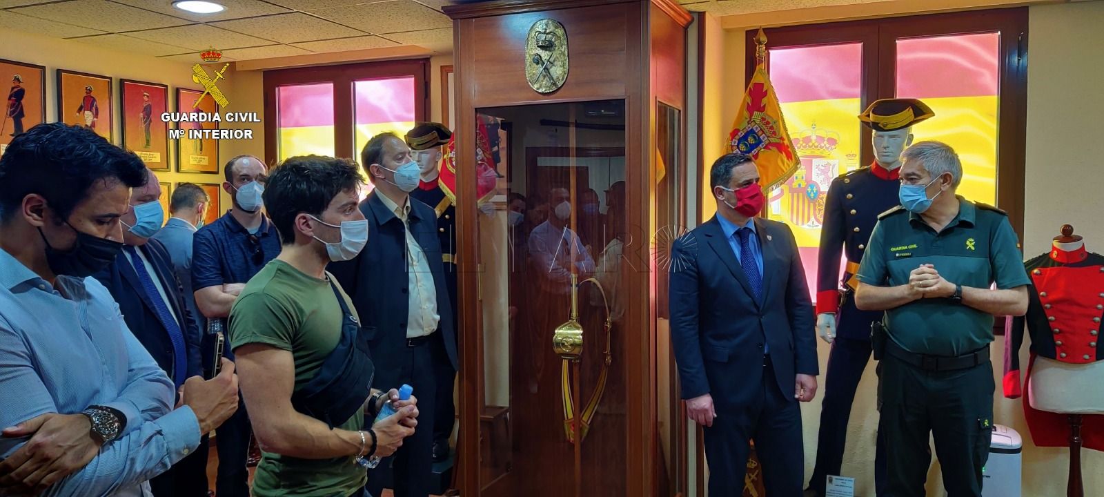 La Fundación de Estudios Estratégicos e Internacionales visita la Comandancia de la Guardia Civil de Melilla