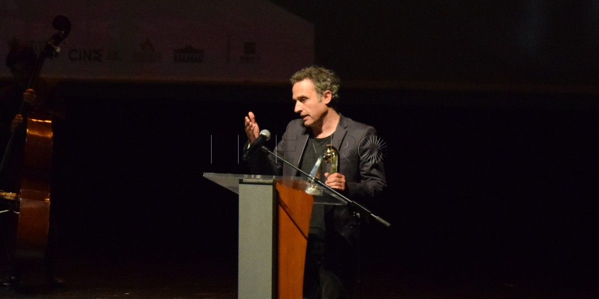 Fiorella Faltoyano y Daniel Guzmán, en la clausura de la Semana de Cine