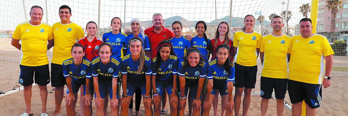 La selección Sub-19 jugará el Nacional en la playa de Cádiz