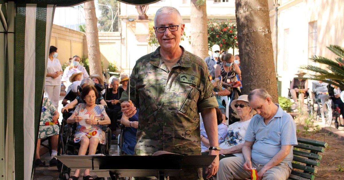 Concierto de verano de la Unidad de Música de la Comgemel en el Centro Asistencial Gota de Leche, de Melilla