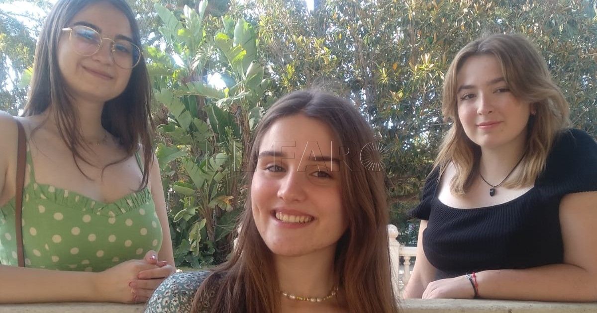 Natalia, Alba y María Angustias: juntas en el cole de Melilla desde los tres años y ahora las mejores en la EBAU
